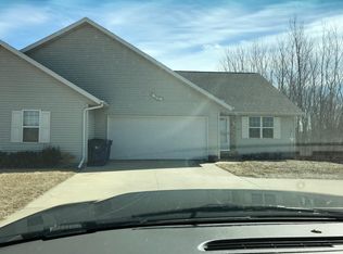 1968 Cardinal Ln, Suamico, WI 54313