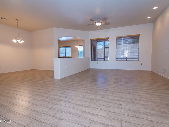 3rd image of 2744 FAIRMEADE Circle
