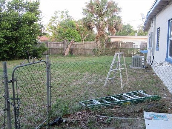 4th image of 5119 Londonderry Blvd