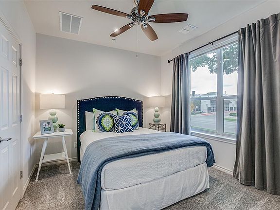 3rd image of 4411 McKinney Ave APT 8
