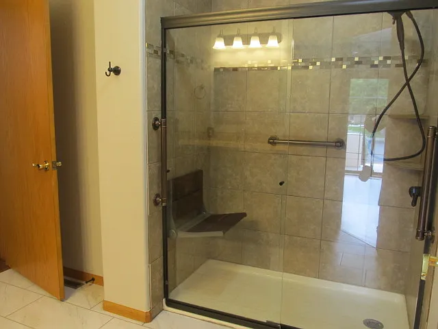 102 Phyllis Ave — Photo 22