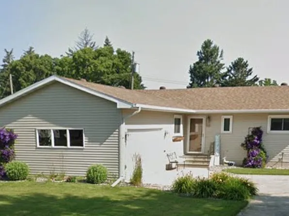 516 14th Ave N, Wahpeton, ND 58075