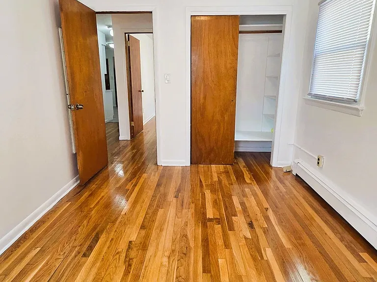 777 Montgomery St #1 — Photo 33