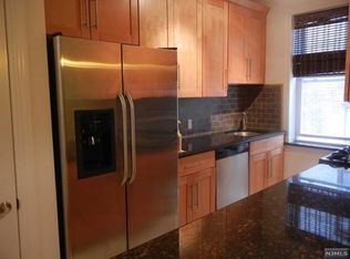 6309 Boulevard E APT 32, West New York, NJ 07093