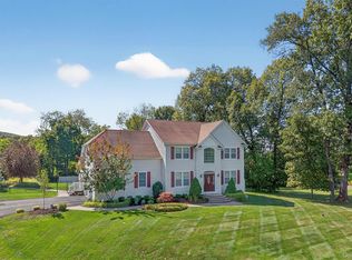 30 Somerset Lane, Warwick, NY 10990