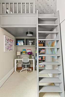 Sold by Compass | media 7