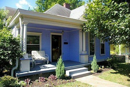 1st image of 1104 Forest Ave
