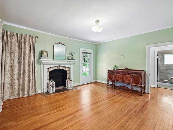 5th image of 186 Sulphur Springs Rd