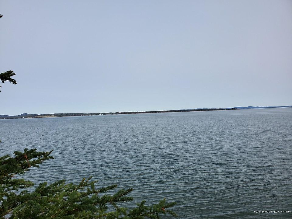 2nd image of 224 Gin Cove Rd