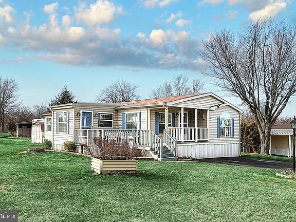 4th image of 600 Parkwood Dr