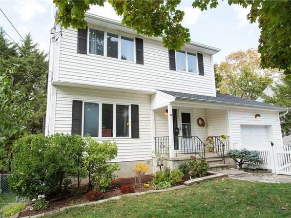 97 Maple St