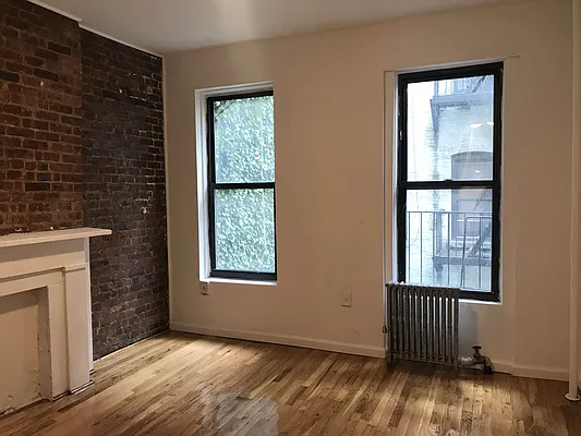 Rented by Crosstown Apartments NYC | media 2