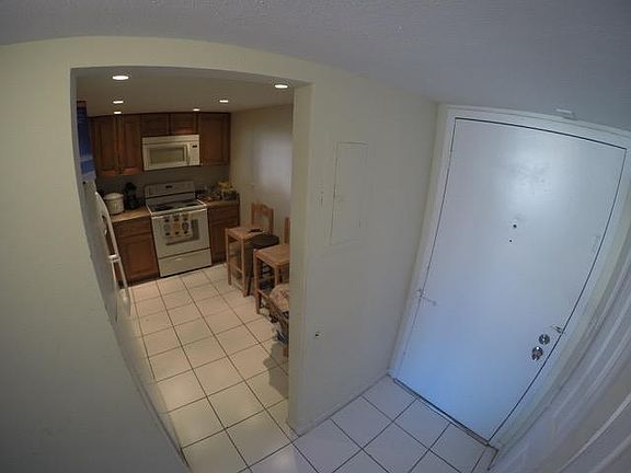 2nd image of 4394 NW 9th Ave APT 20-2H