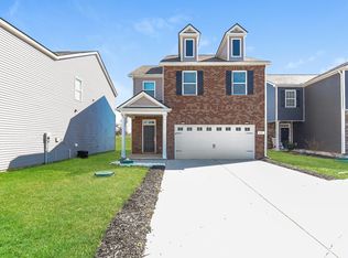 621 Spangler Ln, Ashland City, TN 37015