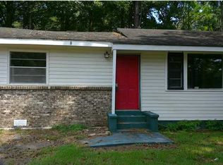 3361 Club House Rd, Mobile, AL 36605