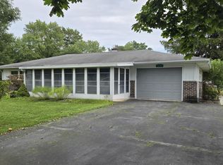 1636 Lee St, Chambersburg, PA 17201