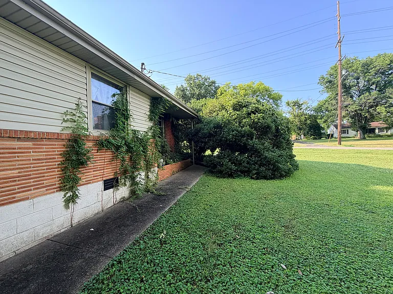 4511 Gra Mar Dr — Photo 42