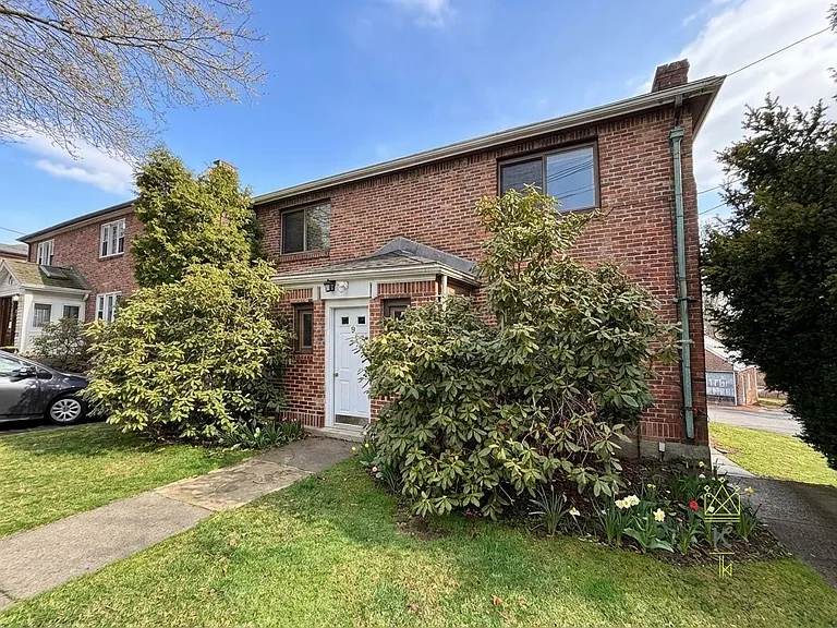 9 Reservoir Rd #1 — Photo 19