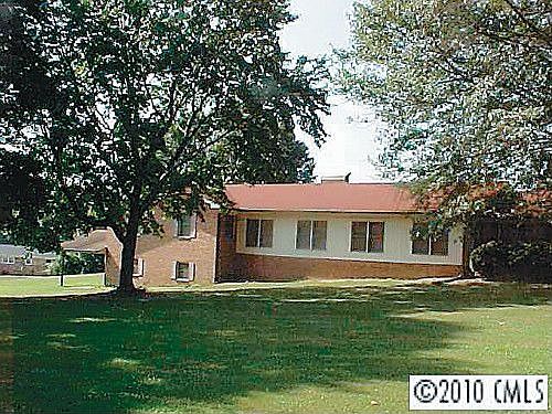 1st image of 112 Woodchuck Dr