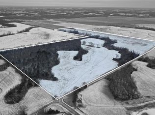 County Road 152 Rd, Clifton Hill, MO 65244