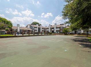 Crossings at Irving Apartments, Irving, TX 75061