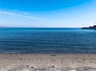 7 Old Mill Rd, Westport, CT 06880