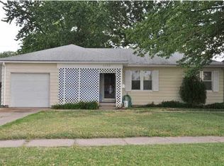 3552 S Southwood St, Wichita, KS 67217