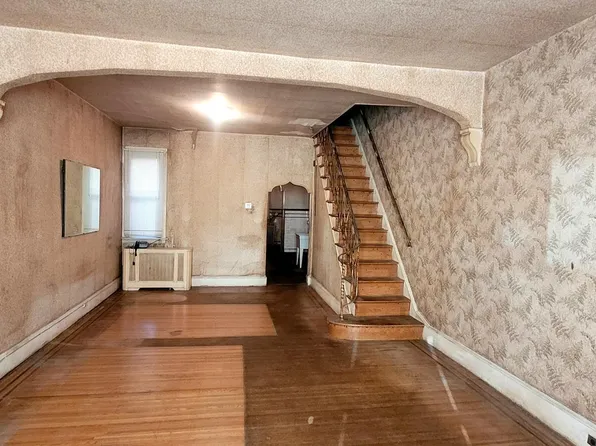 1821 Mifflin St, Philadelphia, PA 19145