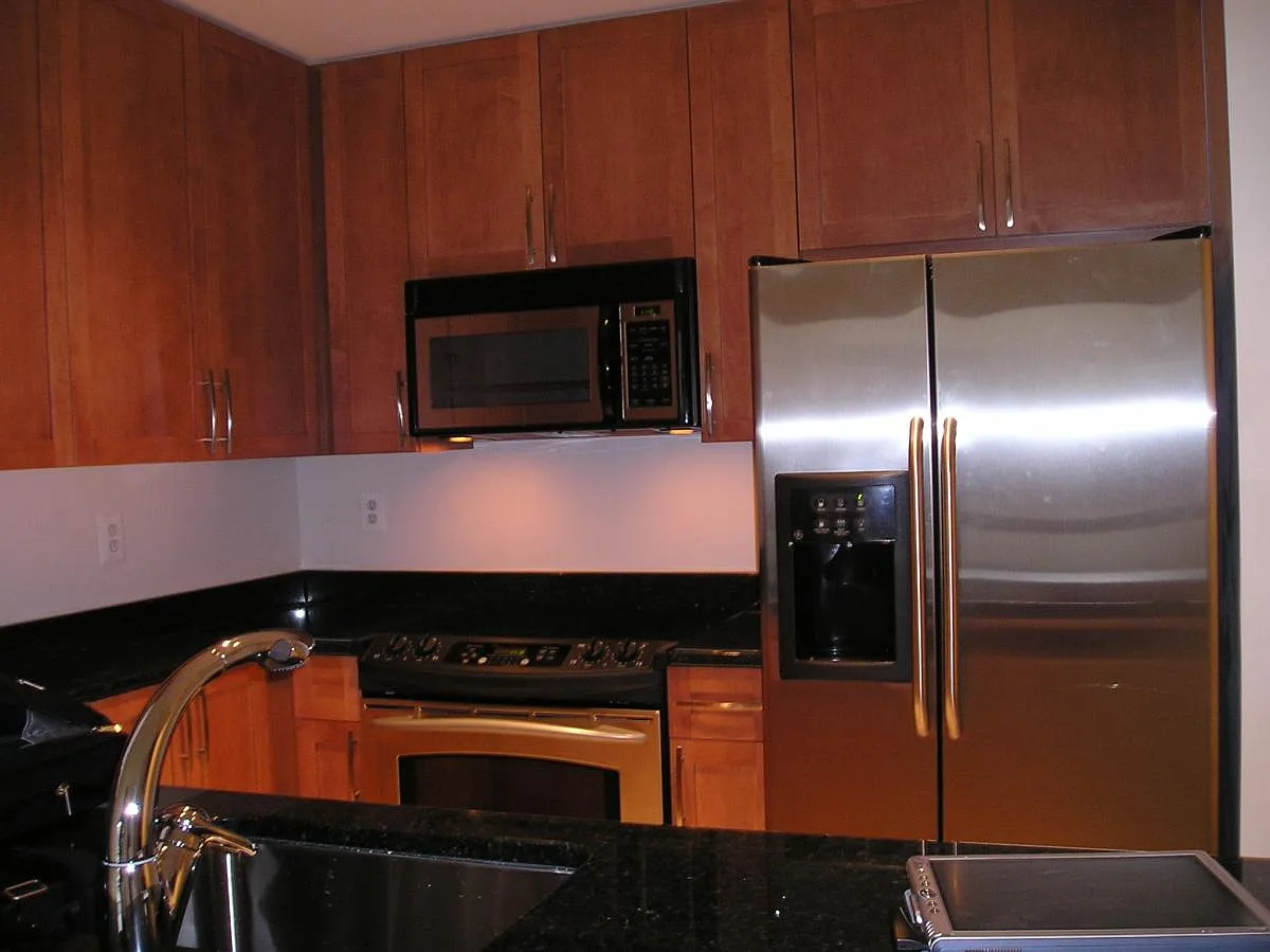4101 Albemarle St NW — Photo 4