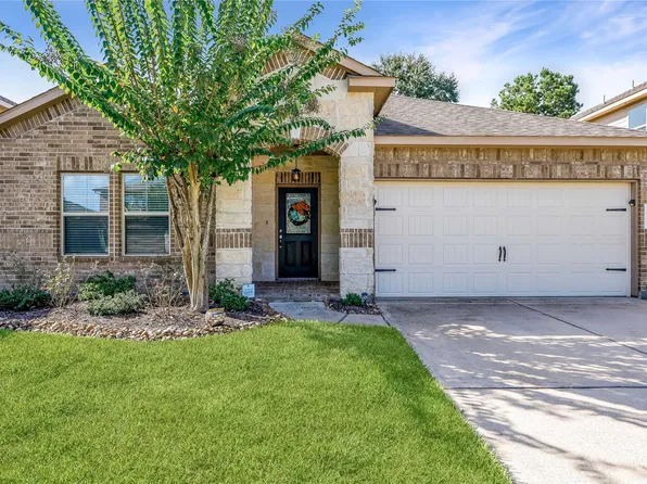 143 Meadow Valley Dr, Conroe, TX 77384