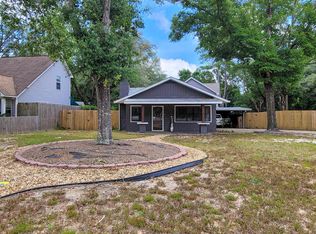 702 29th St, Niceville, FL 32578