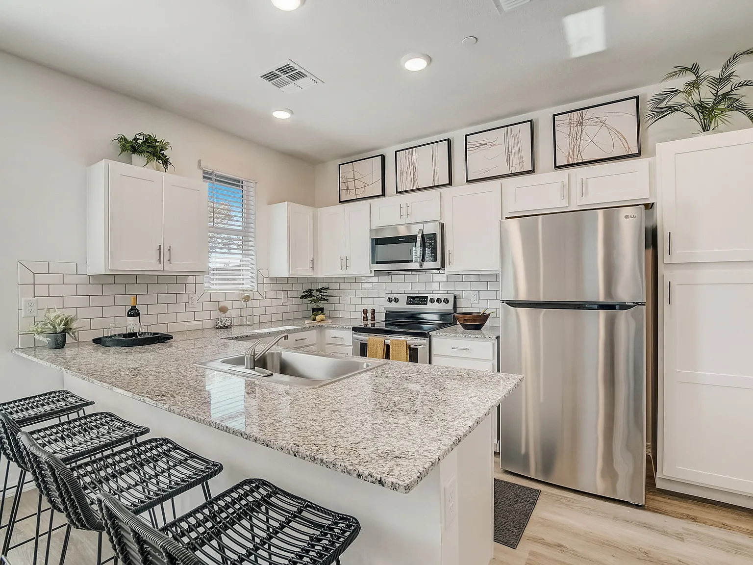 Townhomes at Sunnyside — Photo 1
