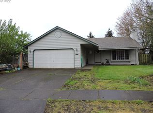 615 S Dogwood St, Cornelius, OR 97113
