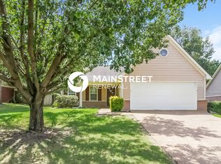 4355 Shadow Ridge Dr, Horn Lake, MS 38637