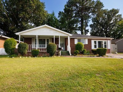 565 River Creek Rd, Chesapeake, VA, 23320