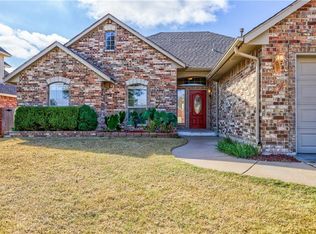 11004 NW 107th Cir, Yukon, OK 73099