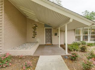 3322 Galahad Dr, Dallas, TX 75229