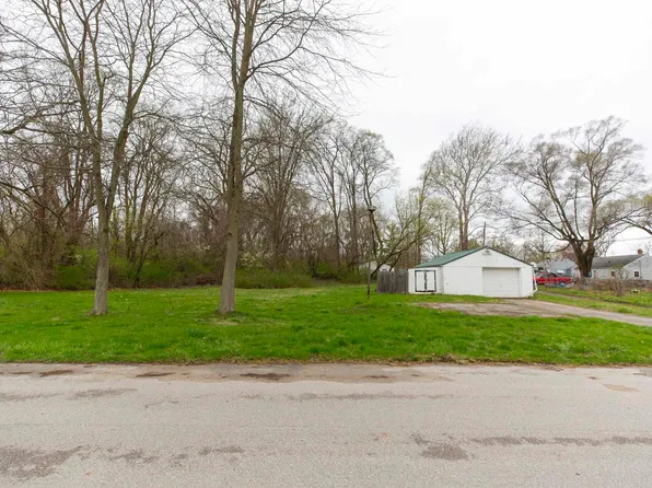 18 S Glen St, South Bend, IN 46613