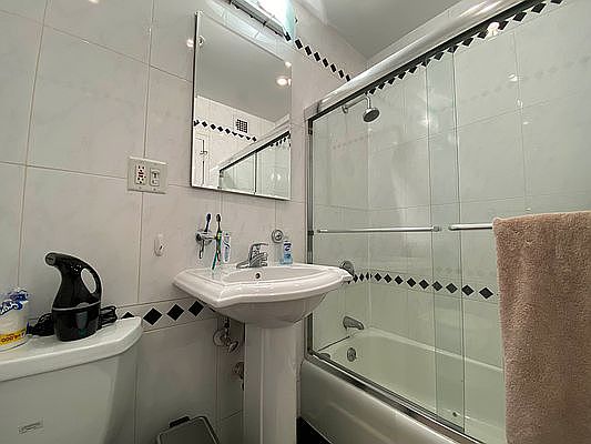 5th image of 85 8th Ave APT 3D