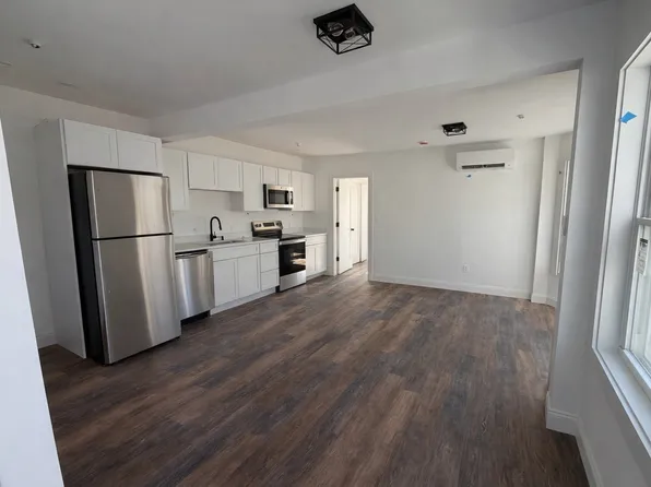 371 Cabot St, Beverly, MA