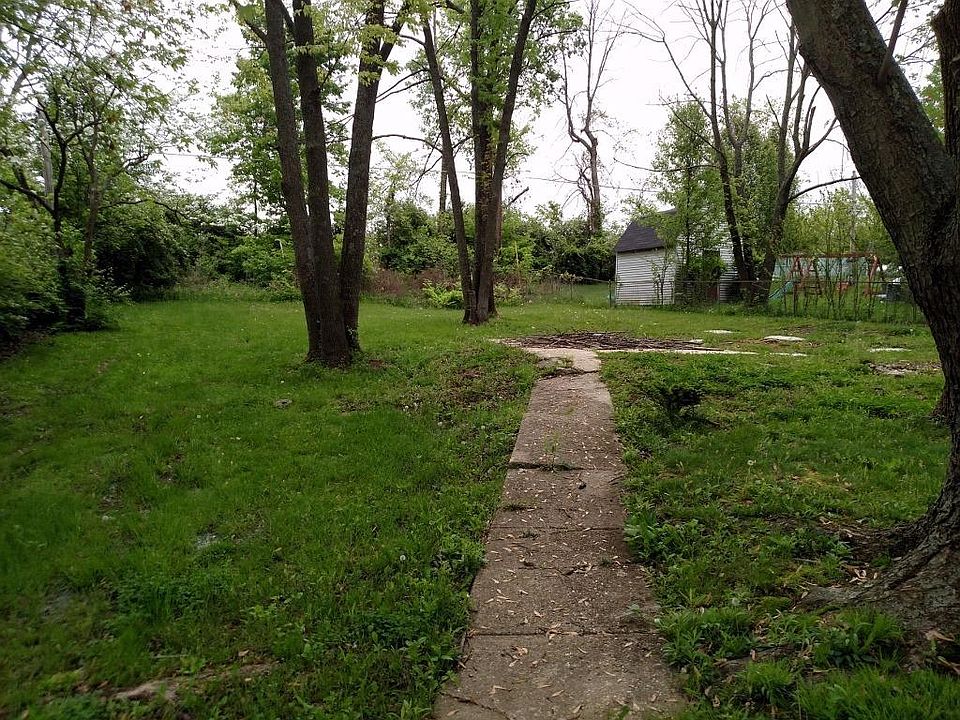 2nd image of 196 Melinda Ln