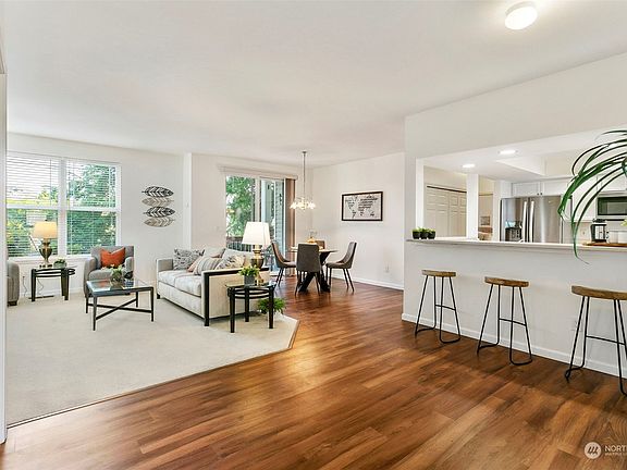 3rd image of 7208 Centerville Court #101