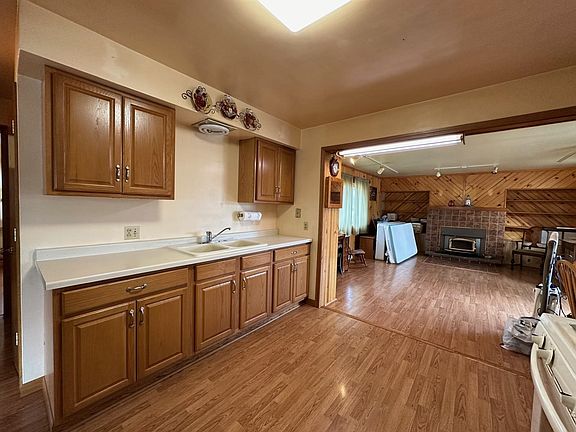 5th image of W5146 Cowgill Rd