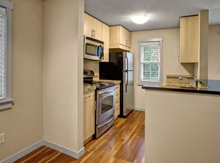 Vermont, Kenmore, WA 98028