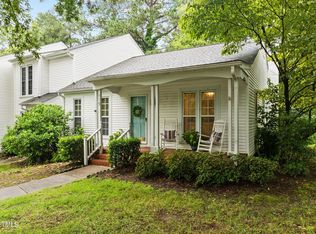 115 Planetree Ln, Cary, NC 27511