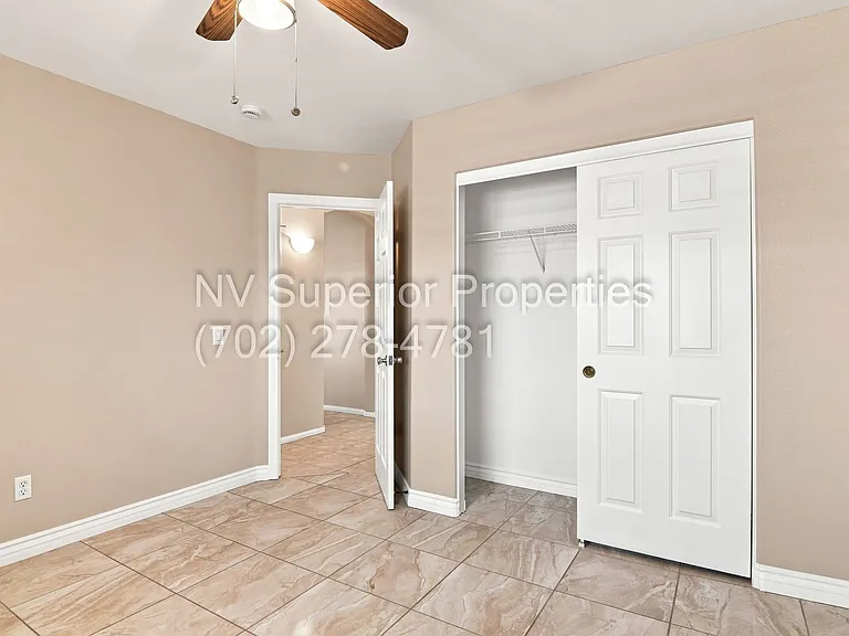 3876 Waynesvill St — Photo 48