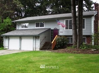 909 S N St, Pt Angeles, WA 98363