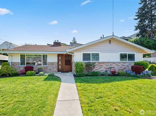 555 4th Avenue S, Edmonds, WA 98020