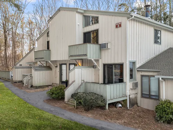 19 Wauwinet Court #19, Guilford, CT 06437