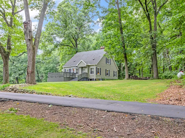 3001 E Berry Rd, Rives Junction, MI 49277